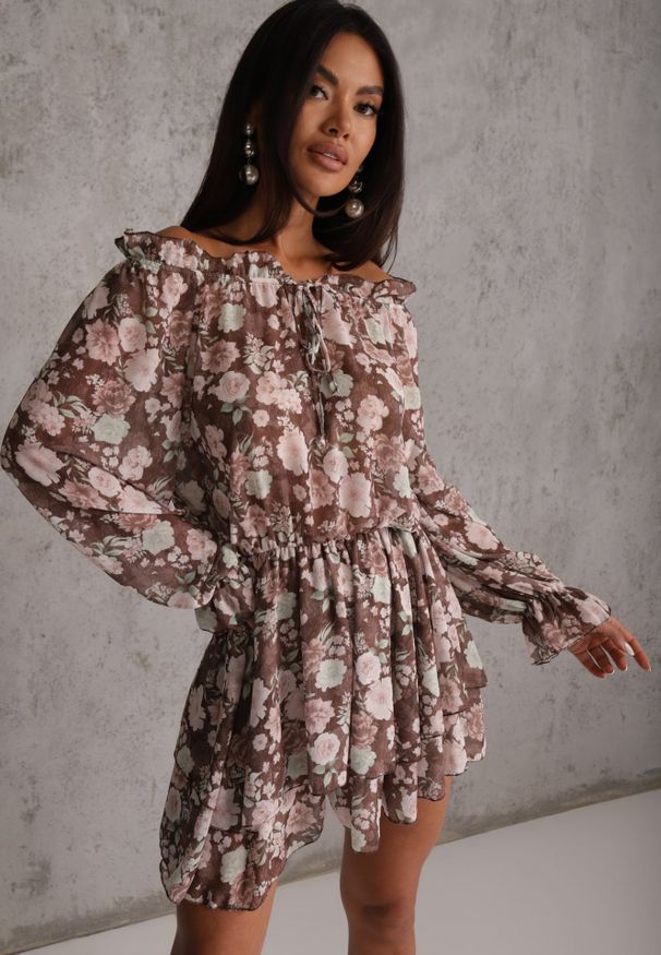 Renee - Brązowy Kombinezon Casual w Kwiaty w Eterycznym Stylu z Falbankami Antedeia. Okazja: na co dzień. Kolor: brązowy. Materiał: materiał. Wzór: kwiaty. Styl: casual