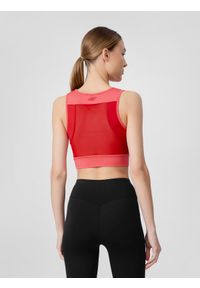 4f - Top treningowy crop top szybkoschnący damski. Kolor: czerwony. Materiał: materiał, dzianina. Długość rękawa: bez rękawów. Sport: fitness