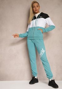 Renee - Czarno-Niebieski Komplet Dresowy z Bawełną Spodnie z Napisem Bluza na Suwak z Kapturem Nerideta. Kolor: czarny. Materiał: bawełna, dresówka. Wzór: napisy #1