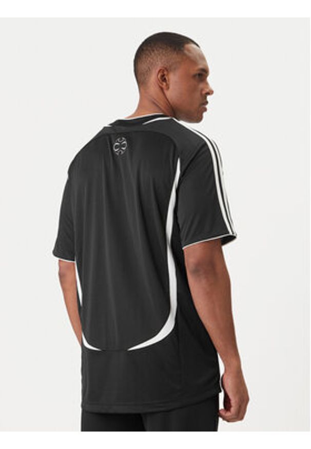 Adidas - adidas T-Shirt adicolor Teamgeist KD5854 Czarny Regular Fit. Kolor: czarny. Materiał: syntetyk