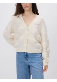 Reserved - Kardigan ze strukturalnym wzorem - kremowy. Kolor: kremowy. Materiał: wełna, dzianina #1