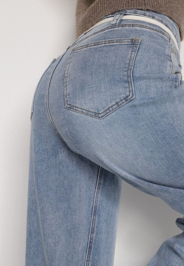 Born2be - Niebieskie Jeansy Balloon z Regularnym Stanem i Ozdobnym Wiązaniem Rislyn. Okazja: na co dzień. Kolor: niebieski. Styl: casual, klasyczny