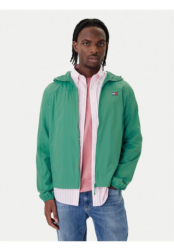 Tommy Jeans Kurtka przejściowa DM0DM23112 Zielony Regular Fit. Kolor: zielony. Materiał: syntetyk