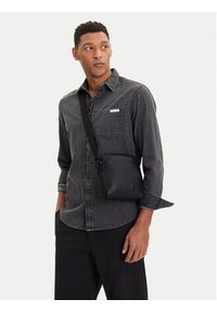 Calvin Klein Saszetka Ck Reporter LV04D3248G Czarny. Kolor: czarny. Materiał: skóra #6