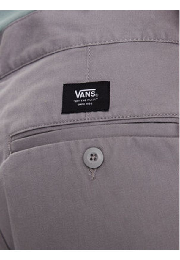 Vans Szorty materiałowe Authentic Chino VN0A5FJX Szary Relaxed Fit. Kolor: szary. Materiał: materiał, bawełna, syntetyk
