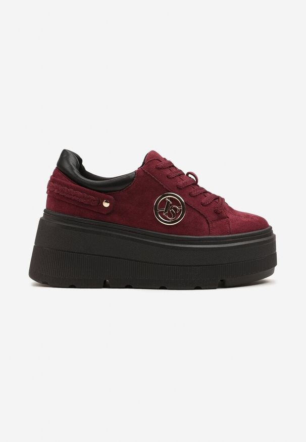 Born2be - Bordowe Sneakersy Vices na Grubej Podeszwie z Metaliczną Ozdobą Tatorelis. Okazja: na co dzień. Kolor: czerwony. Materiał: jeans. Wzór: aplikacja