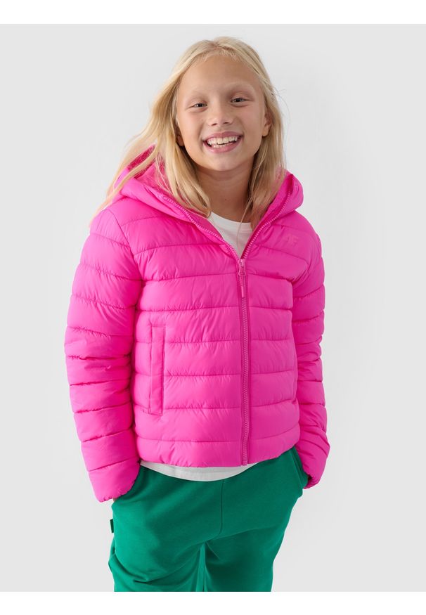 4f - 4F Kurtka puchowa z wypełnieniem syntetycznym dziewczęca - różowa 164 (13-14 lat). Okazja: na co dzień. Typ kołnierza: kołnierzyk stójkowy, kaptur. Kolor: różowy. Materiał: puch, syntetyk. Długość: długie. Wzór: gładki. Sezon: lato. Styl: casual, klasyczny, sportowy