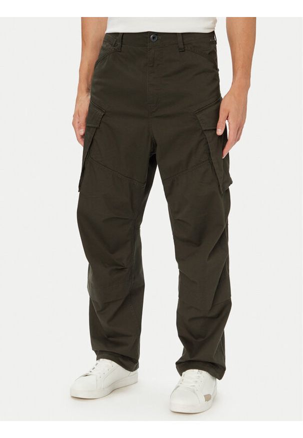 G-Star RAW - G-Star Raw Spodnie cargo Rovic 3D D30010 5126 Szary ciemny Relaxed Fit. Kolor: szary. Materiał: bawełna