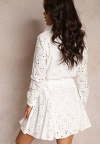 Renee - Biała Koszulowa Sukienka Ażurowa z Wiązanym Paskiem Faeyela. Kolor: biały. Materiał: materiał. Wzór: ażurowy. Typ sukienki: koszulowe #2