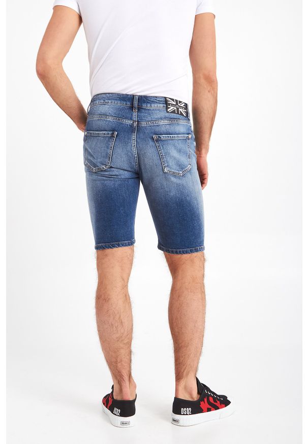 John Richmond - BERMUDY DENIM SNAPE JOHN RICHMOND. Materiał: denim. Wzór: aplikacja. Styl: klasyczny