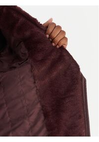 Vero Moda Kurtka z imitacji skóry Hailey 10250405 Fioletowy Regular Fit. Kolor: fioletowy. Materiał: skóra #4