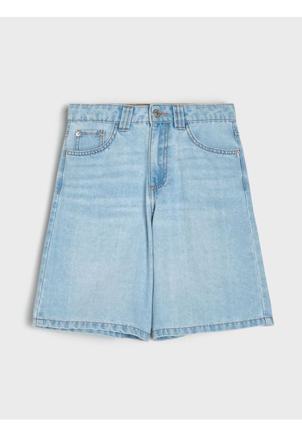 Sinsay - Szorty jeansowe bermudy - niebieski. Kolor: niebieski. Materiał: jeans