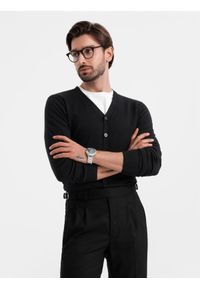 Ombre Clothing - Monochromatyczny dzianinowy męski kardigan z wiskozą – czarny V2 - Rozmiar: XXL. Kolor: czarny. Materiał: wiskoza, dzianina. Wzór: gładki, aplikacja. Styl: elegancki #9