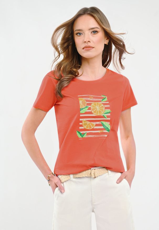 Volcano - T-shirt z nadrukiem T-VALERY. Kolor: pomarańczowy. Materiał: materiał, bawełna, skóra. Wzór: nadruk. Styl: klasyczny