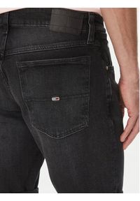 Tommy Jeans Szorty jeansowe Ronnie DM0DM20945 Czarny Regular Fit. Kolor: czarny. Materiał: bawełna
