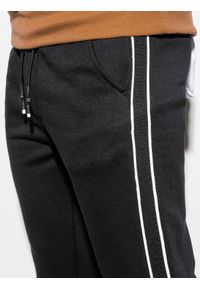 Ombre Clothing - Spodnie męskie dresowe joggery - czarne P898 - XL. Kolor: czarny. Materiał: dresówka. Wzór: gładki. Styl: elegancki