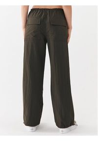 only - ONLY Spodnie materiałowe 15300275 Zielony Straight Fit. Kolor: zielony. Materiał: syntetyk #7