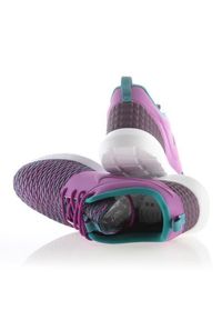 Buty Nike Roshe Nm Flyknit Prm M 746825-500 fioletowe. Kolor: fioletowy. Materiał: materiał, syntetyk. Szerokość cholewki: normalna. Model: Nike Roshe #5