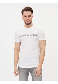Calvin Klein Jeans T-Shirt J30J322552 Biały Slim Fit. Kolor: biały. Materiał: bawełna