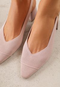 Renee - Różowe Czółenka VICES Soft Fit Slingback na Lakierowanym Słupku z Elastyczną Cholewką Comfort Coromenis. Zapięcie: sprzączka. Kolor: różowy. Materiał: lakier. Szerokość cholewki: normalna. Obcas: na słupku. Styl: elegancki #7