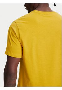 United Colors of Benetton - United Colors Of Benetton T-Shirt 3MI5J1AF7 Żółty Regular Fit. Kolor: żółty. Materiał: bawełna #3