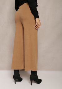Renee - Ciemnobeżowe Spodnie o Fasonie Culotte z Gumką w Talii Chakra. Stan: podwyższony. Kolor: beżowy. Materiał: tkanina, dzianina #5