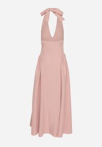 Born2be - Różowa Sukienka o Rozkloszowanym Kroju z Wiązanym Dekoltem Halter Senicea. Okazja: na co dzień, na spacer. Typ kołnierza: dekolt halter. Kolor: różowy. Typ sukienki: proste. Styl: casual #4