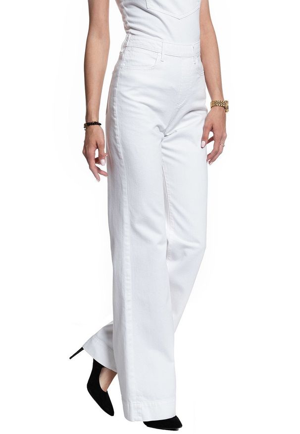 Wrangler - DAMSKI KOMBINEZON WRANGLER OVERALL FLARE WHITE W29PDM989 112128586
