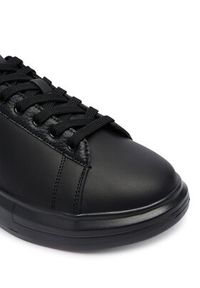 Liu Jo Sneakersy Big 05 7G5015 PX331 Czarny. Kolor: czarny. Materiał: skóra