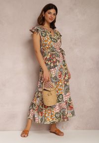 Renee - Żółta Sukienka Hesena. Typ kołnierza: dekolt kopertowy. Kolor: żółty. Wzór: paisley. Typ sukienki: kopertowe. Materiał: materiał. Długość rękawa: bez rękawów. Sezon: wiosna, lato. Styl: boho. Długość: midi