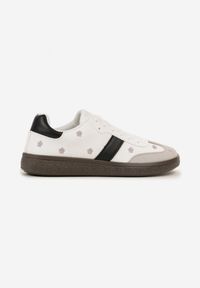 Born2be - Białe Sneakersy Typu Tenisówki z Kwiatkami Reisare. Okazja: na co dzień. Kolor: biały. Materiał: jeans. Wzór: kwiaty