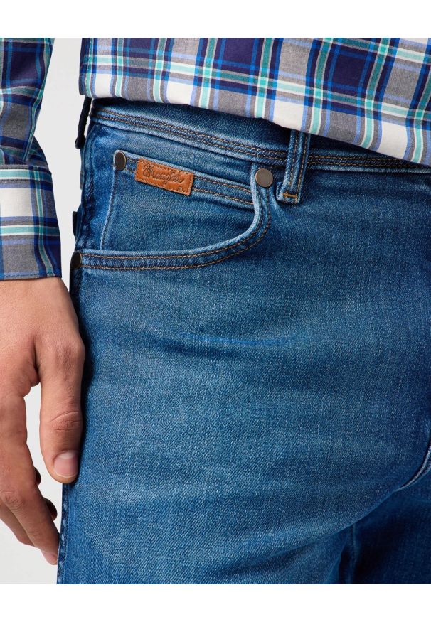 Wrangler - MESKIE SPODNIE WRANGLER TEXAS VERDANT TONE 112364455