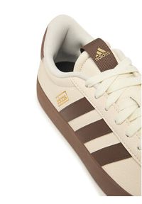 Adidas - adidas Sneakersy Vl Court 3.0 Shoes KI4575 Beżowy jasny. Kolor: beżowy. Materiał: skóra #3