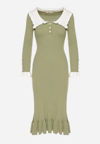 Born2be - Zielona Dzianinowa Sukienka Retro z Wiskozą z Kołnierzykiem i Falbanami Hanlira. Okazja: na co dzień. Kolor: zielony. Materiał: wiskoza, dzianina. Styl: retro #3
