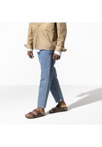 Kapcie Birkenstock Arizona Mocca Dorosłych. Zapięcie: bez zapięcia. Kolor: brązowy. Materiał: skóra, syntetyk, materiał. Szerokość cholewki: normalna. Sport: turystyka piesza
