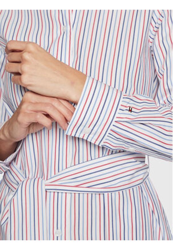 TOMMY HILFIGER - Tommy Hilfiger Sukienka koszulowa WW0WW37116 Biały Regular Fit. Kolor: biały. Materiał: bawełna. Typ sukienki: koszulowe