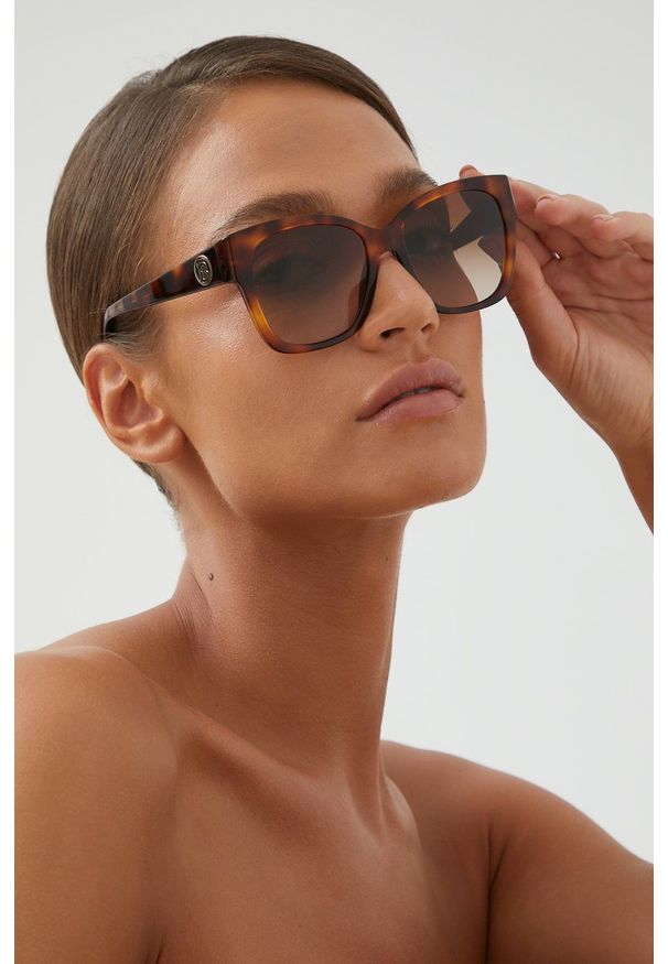 Burberry Okulary przeciwsłoneczne damskie kolor brązowy. Kolor: brązowy