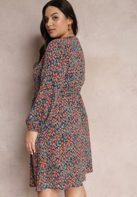 Renee - Granatowo-Pomarańczowa Sukienka Midi z Gumką w Talii i Kopertowym Dekoltem Aporesa. Kolor: niebieski. Długość rękawa: długi rękaw. Typ sukienki: kopertowe. Długość: midi #5