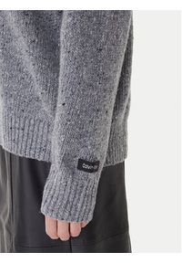 Calvin Klein Jeans Sweter Chunky LV044D328G Szary Regular Fit. Kolor: szary. Materiał: syntetyk