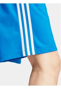 Adidas - adidas Szorty sportowe adicolor Firebird IM9419 Niebieski Regular Fit. Kolor: niebieski. Materiał: syntetyk. Styl: sportowy #8