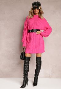 Renee - Fuksjowy Długi Sweter o Luźnym Kroju z Warkoczykowym Splotem Penerria. Kolor: różowy. Długość: długie. Wzór: ze splotem #4