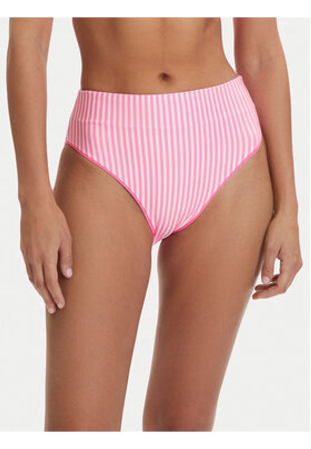 Maaji Dół od bikini Suzy PT3075SBC037 Różowy jasny. Kolor: różowy. Materiał: syntetyk