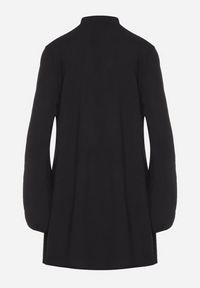 Born2be - Czarna Rozkloszowana Sukienka Pudełkowa z Ozdobnymi Guzikami Alcionete. Okazja: na co dzień. Kolor: czarny. Typ sukienki: proste. Styl: elegancki, casual #2