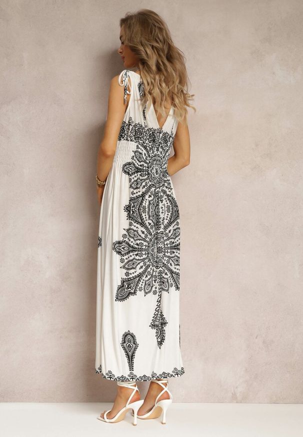 Renee - Biała Długa Sukienka z Wzorem Boho Sznurkami na Ramionach i Gumką w Pasie Hideni. Kolor: biały. Styl: boho. Długość: maxi