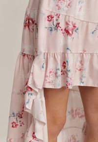 Renee - Jasnoróżowa Spódnica Hysassa. Kolor: różowy. Wzór: aplikacja, kwiaty #3