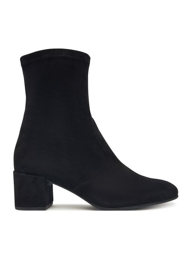 Botki HÖGL. Kolor: czarny