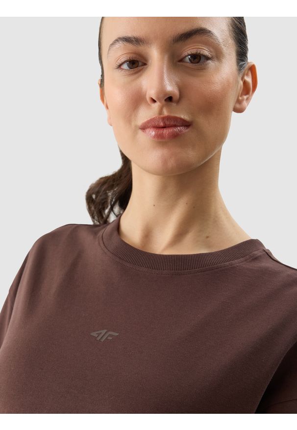 4f - 4F T-shirt oversize gładki damski - brązowy L. Okazja: na co dzień. Kolor: brązowy. Materiał: bawełna, jersey, dzianina. Wzór: gładki. Sezon: lato. Styl: sportowy, casual, klasyczny
