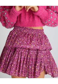 LOVE SHACK FANCY - Fioletowa spódnica z falbaną. Kolor: różowy, wielokolorowy, fioletowy. Materiał: bawełna. Wzór: aplikacja, kwiaty. Styl: klasyczny