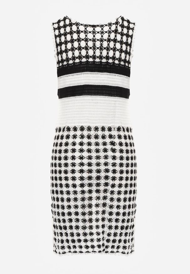 Renee - Biało-Czarna Ażurowa Sukienka z Bawełny bez Rękawów Cophalia. Okazja: na co dzień, na imprezę. Kolor: biały. Materiał: bawełna. Długość rękawa: bez rękawów. Wzór: ażurowy. Sezon: lato. Styl: elegancki, klasyczny, casual