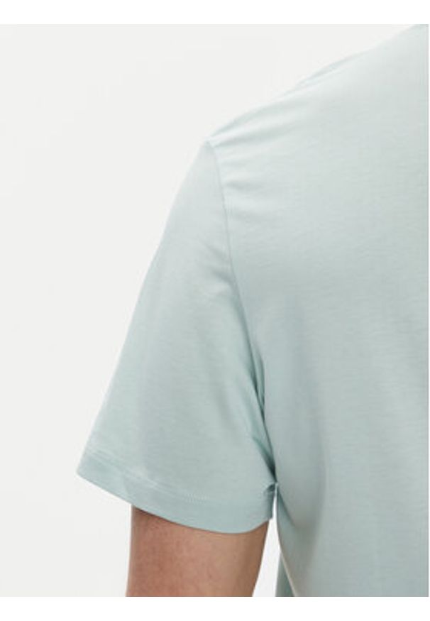 Calvin Klein Jeans T-Shirt Hero LV040EM286 Zielony Regular Fit. Kolor: zielony. Materiał: bawełna